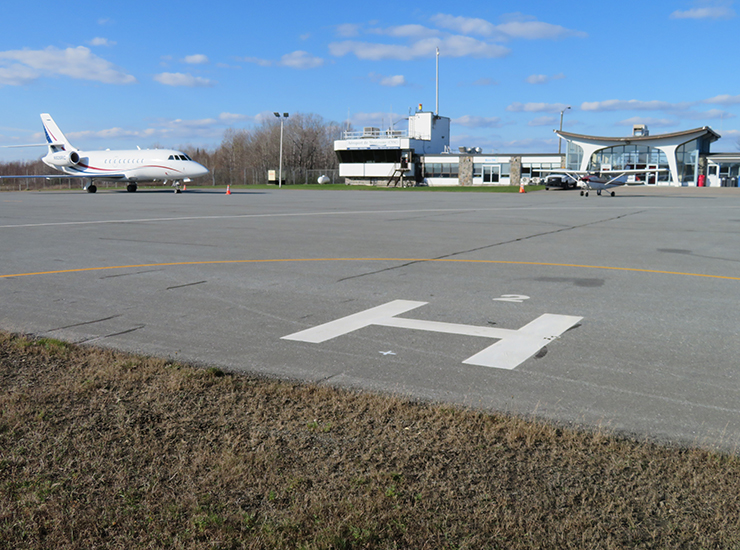 cdas installations &bull; Aeroport de Sherbrooke